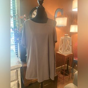 OFF the Shoulder Top by ANYBODY 🌺🌸🌺